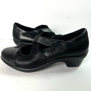 Aravon Kitt Cross Strap Mary-Jane Black Low Heeled Wedge Size 7.0 Leather Comfy